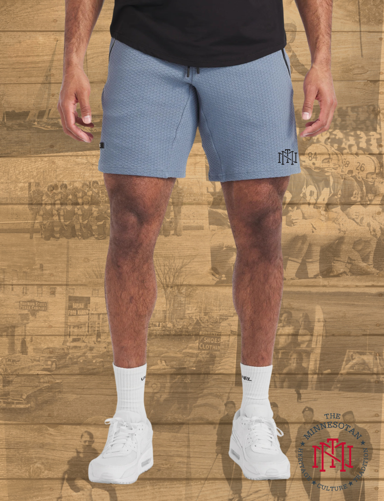 Elevation Short