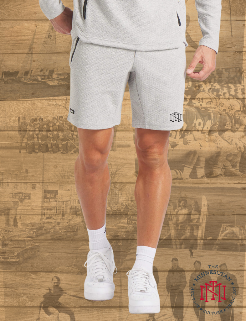 Elevation Short