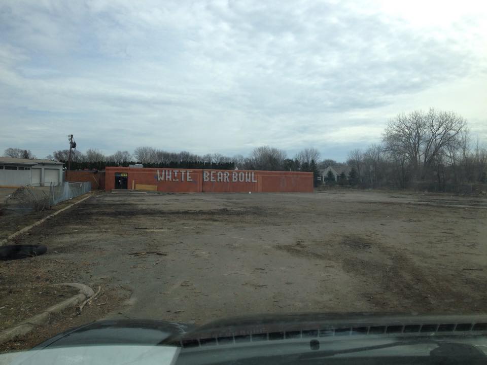 Holiday House White Bear Bowl