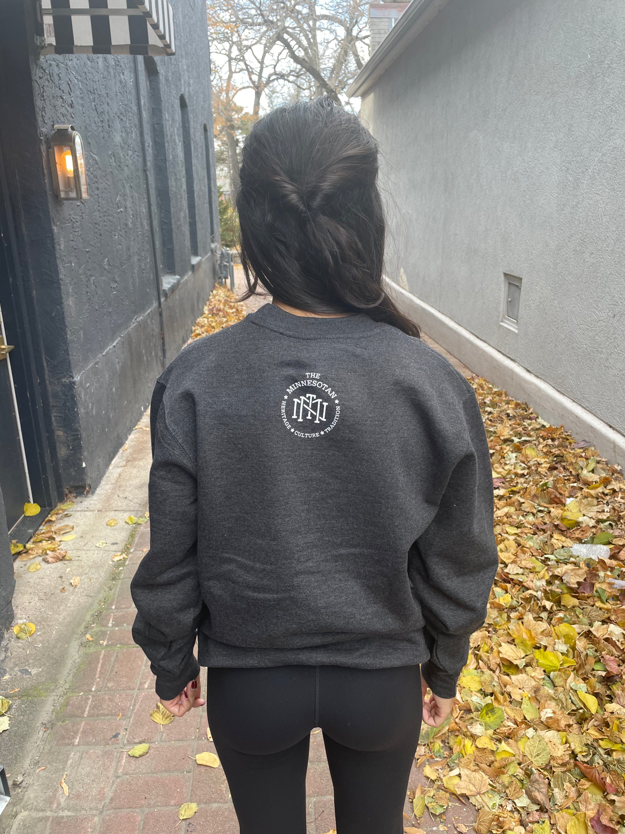 Holiday House White Bear Bowl